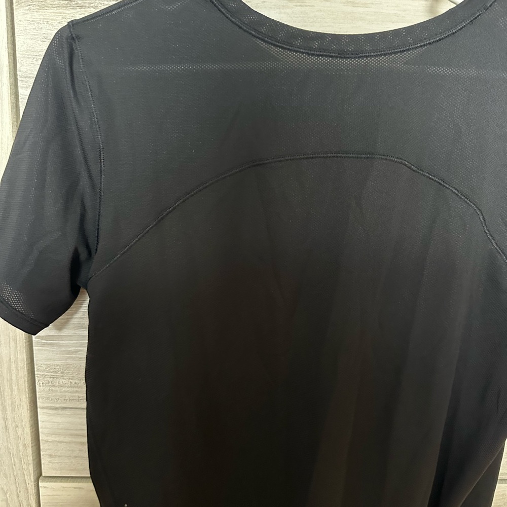 Lululemon High-Neck Running and Training T-Shirt - Picture 3 of 6